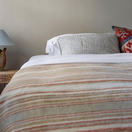 Guesthouse Aubrey - Charming Cottage In The Heart Of Брюгге Экстерьер фото