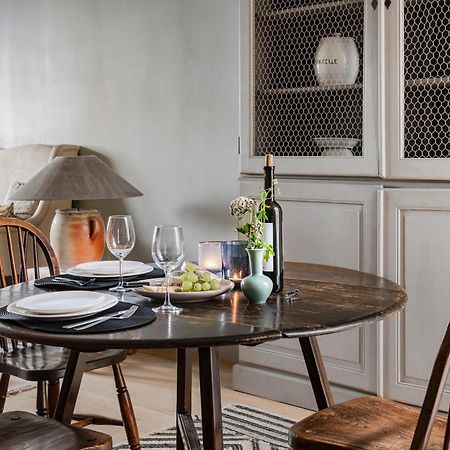 Guesthouse Aubrey - Charming Cottage In The Heart Of Брюгге Экстерьер фото